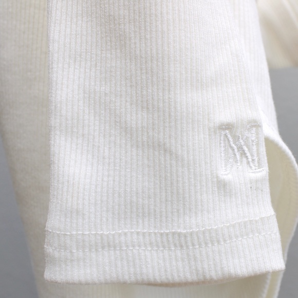 Meshki White Long Sleeve Bodysuit - Picture 8 of 8